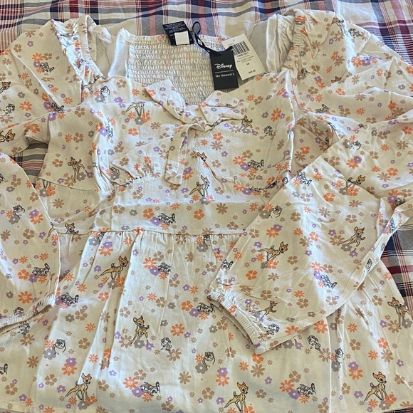 NWT Disney Cream Floral Bambi and Thumper  blouse - Picture 1 of 3